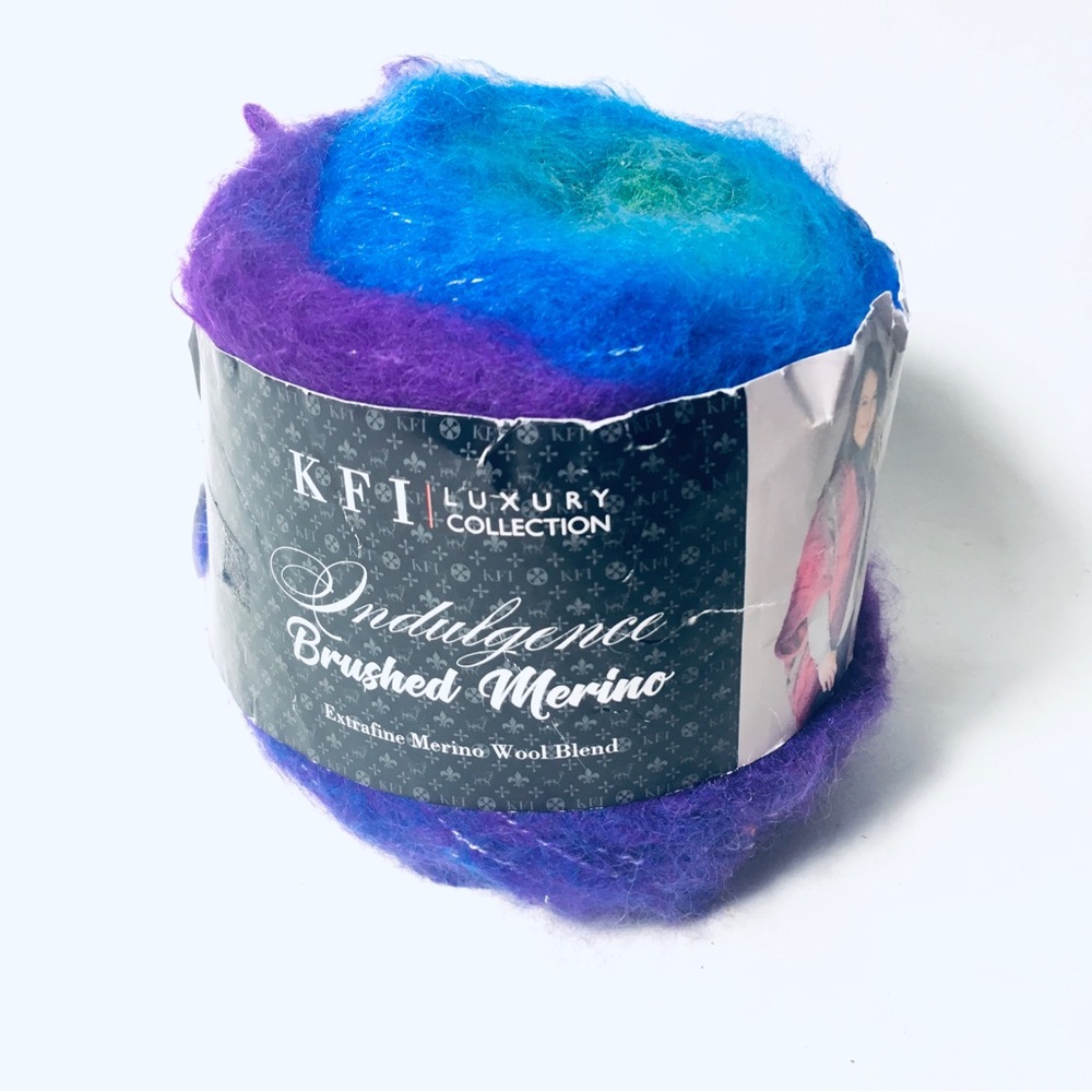 Indulgence Brushed Merino Yarn KFI Luxury Collection 7 Siberian Squill Lot 693